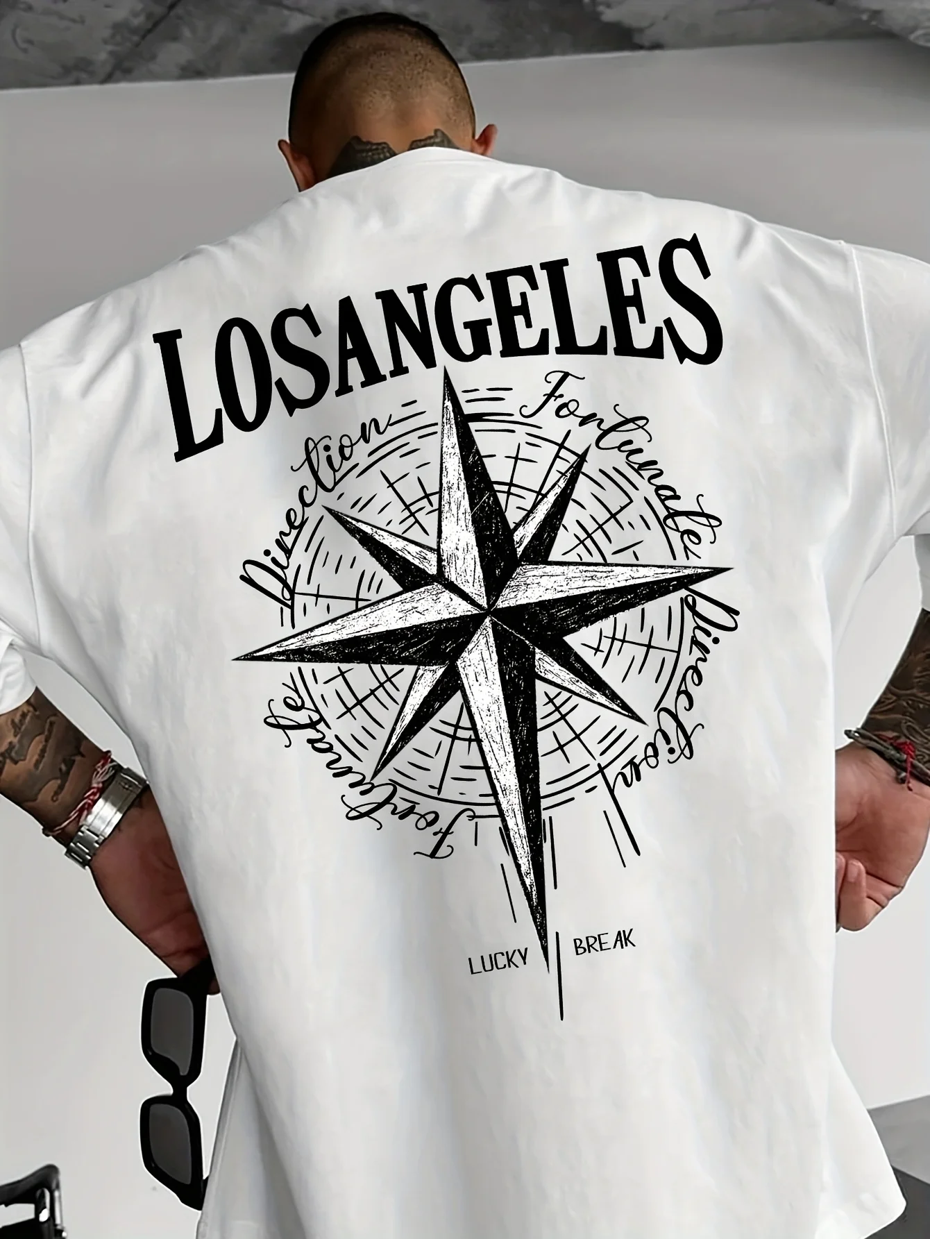 Sommer-T-Shirt für Herren, neues geometrisches Muster, bequem, atmungsaktiv, locker sitzend, 100 % reine Baumwolle, weiche Stoffe, vielseitig und bequem