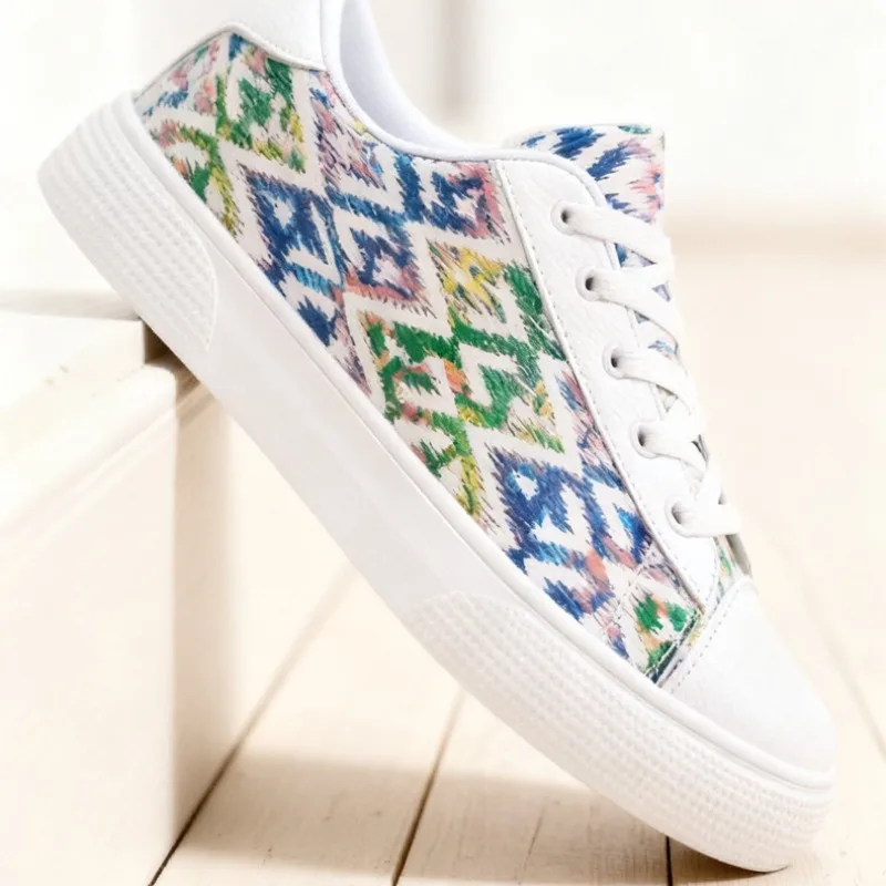 

2025Мужские кроссовки для ходьбы и бега, новый стиль, на толстой подошве, легкие и дышащие, подходят для ежедневных бега и тренировок.