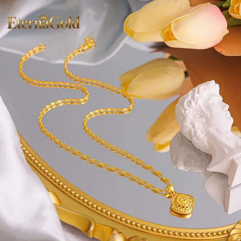 

Женское кольцо EternaGold из 24-каратного золота (AU999) с двусторонним алмазным узором, квадратной формы | Двусторонняя резьба, ткань с эффектом ковки и жемчужным узором.