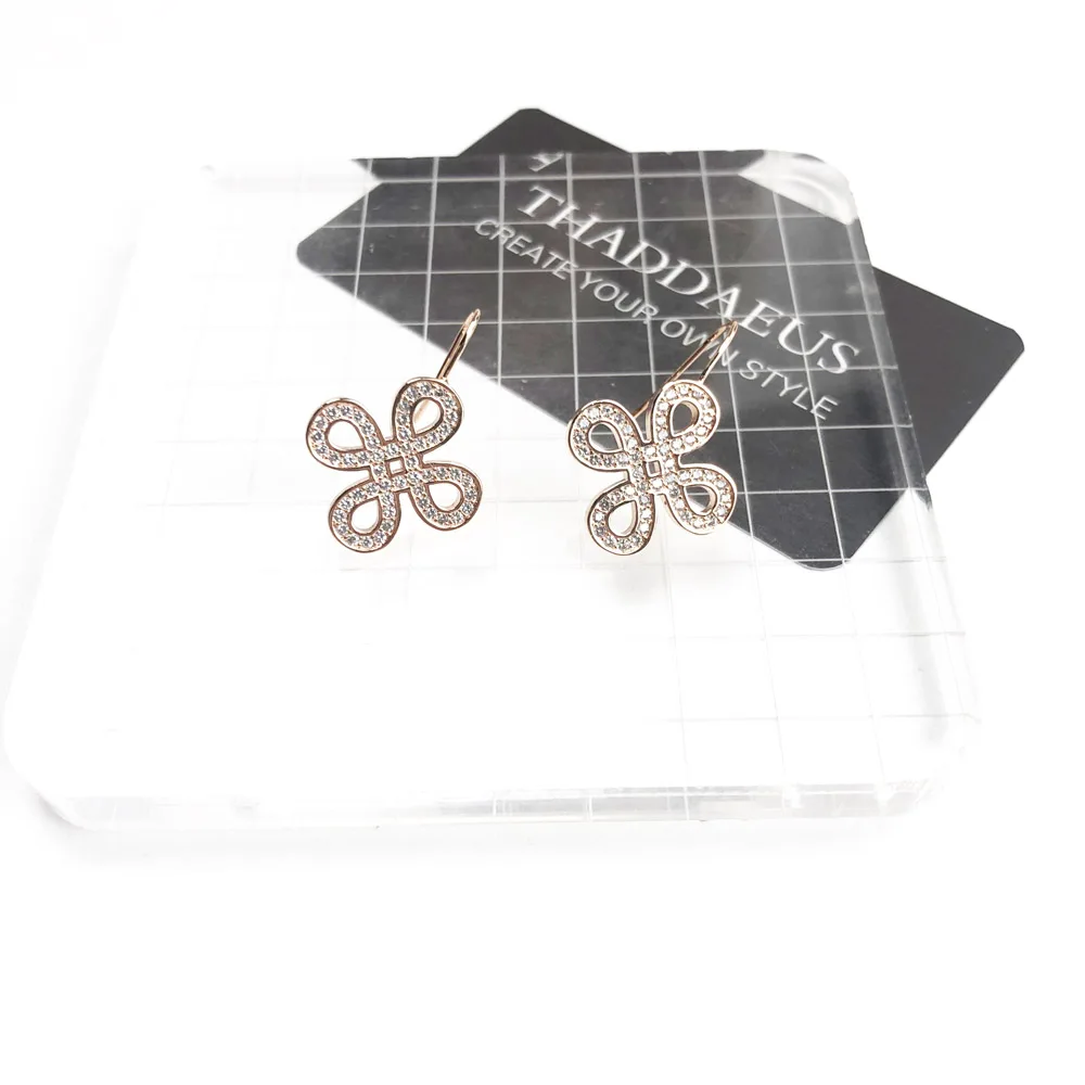 Ohrringe mit Schleifenknoten, brandneu, europäischer Stil, edler Liebesschmuck für Frauen, romantisches Geschenk aus 925er Sterlingsilber. – Detail 8