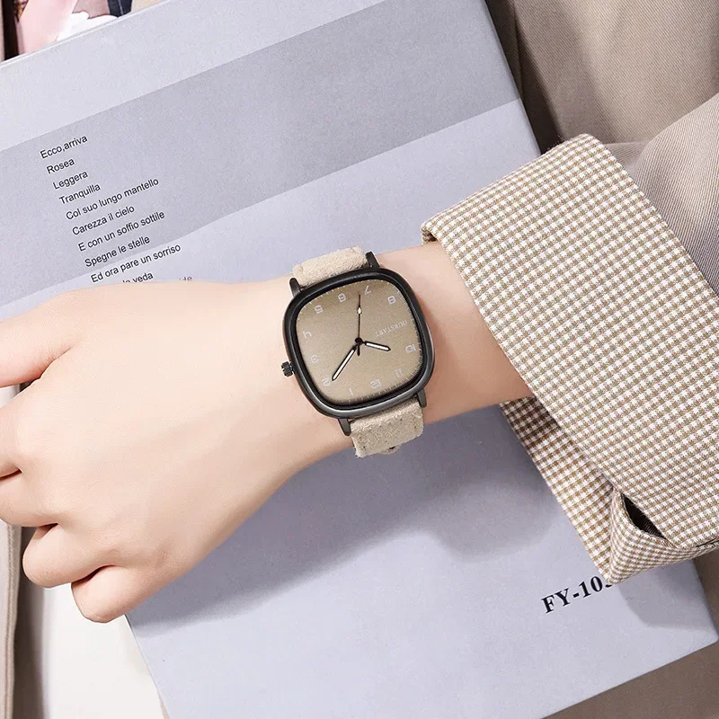 Vintage Brand Square Dial Leather Belt Wristwatch Quartz Watch Youth Student Watch Casual Fashion Men Women Gift Clock Wholesale