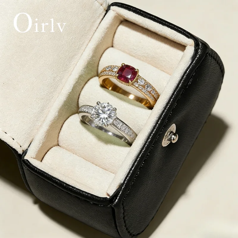 Oirlv Sleek Dual-Color Leather Ring Pouch Black/Green Compact Jewelry Box with Plush Velvet Interior to Protect Precious Rings