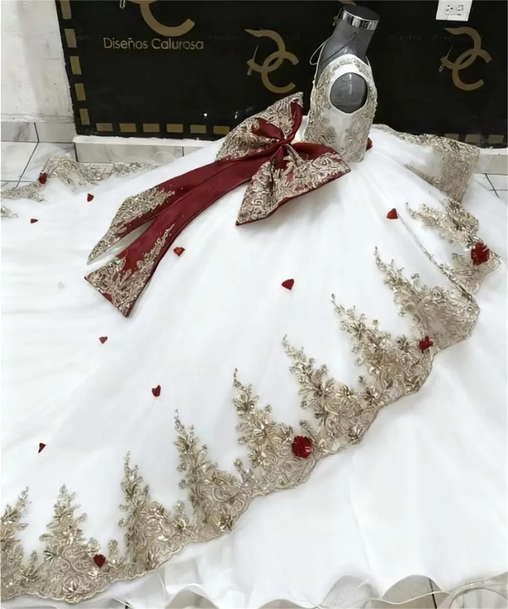 Luxe pluizige bloemenmeisjesjurk voor bruiloft applicaties kant mouwloos lovertjes strik gelaagde kinderverjaardagsfeestje avond baljurk