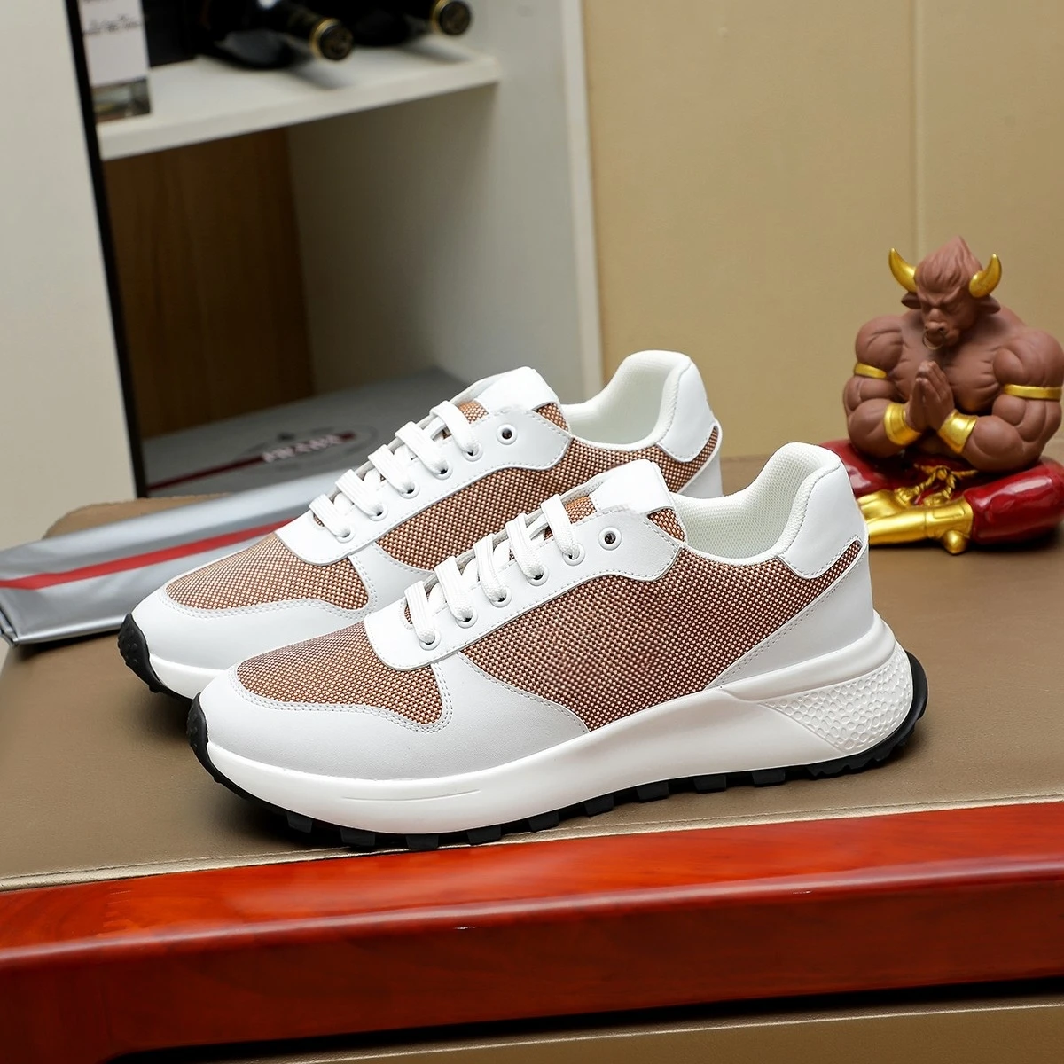 

Luxury Brand Men's Shoes Handmade Winter Casual Sneakers Top Grain Cowhide Leather Outdoor Running Sport Shoes Holiday Gifts