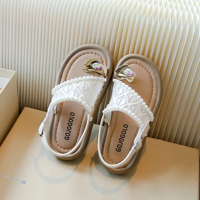 2024 Summer New Children Princess Pearl Cool Slippers for Girl Anti Slip Beach Sandals Toe Covering Casual Versatile Style Flats