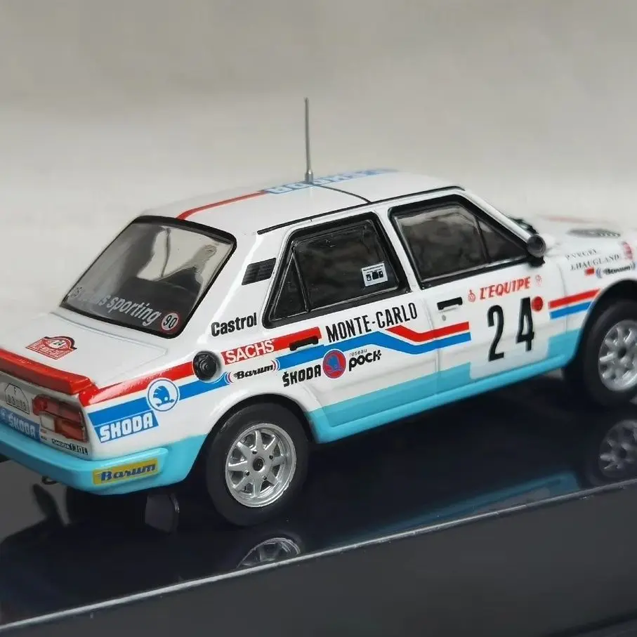 

IXO 1/43 SKODA 130LR # Модель Skoda Racing 24 1987, сплав