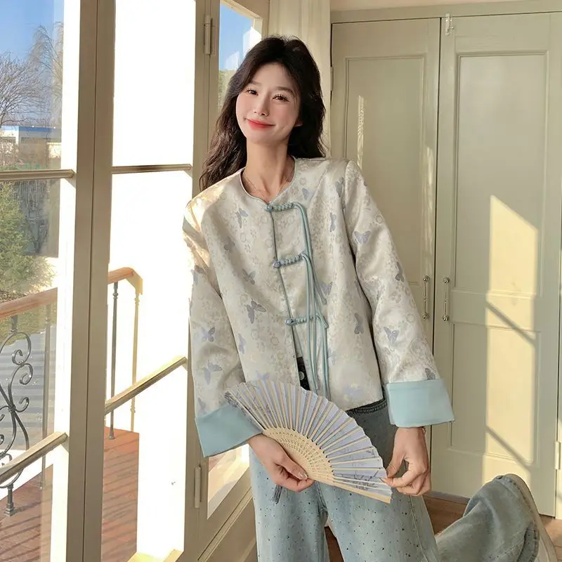 Satin Jacquard Coat Chinese Style 2026 Spring Autumn Retro Plate Buckle Short Jacket Cardigan Office Lady Chic Long-sleeved Top