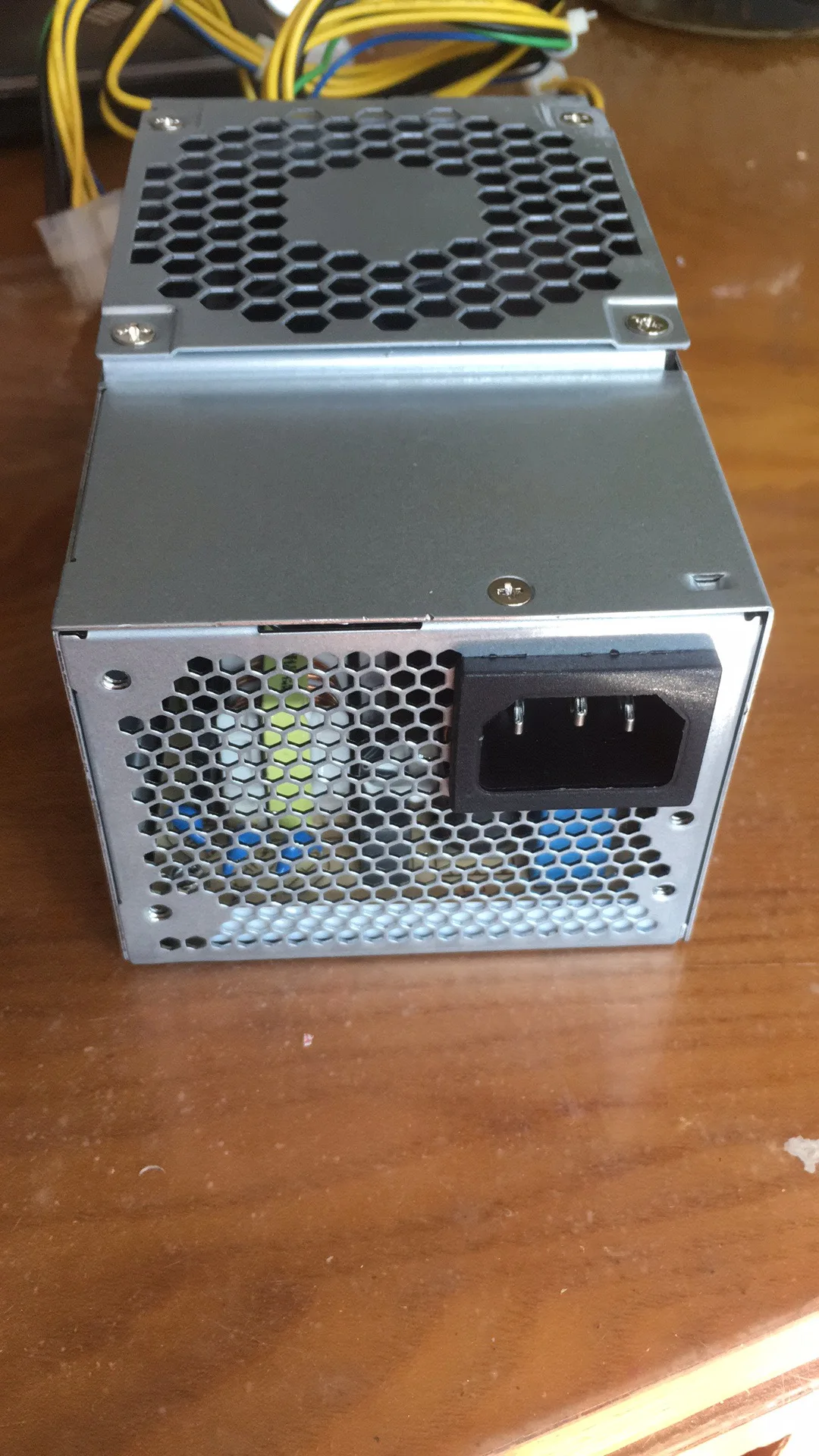 

For PA- 2181-2 HK280-72PP PCG010 FSP180-20TGBAB 10 Pin Power Supply