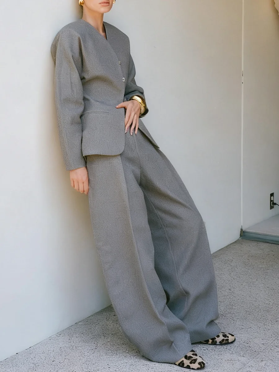 TWOTWINSTYLE موضة قطعتين مجموعات للنساء الخامس الرقبة طويلة الأكمام تونك السترة عالية الخصر واسعة الساق بانت مزاجه مجموعة الإناث