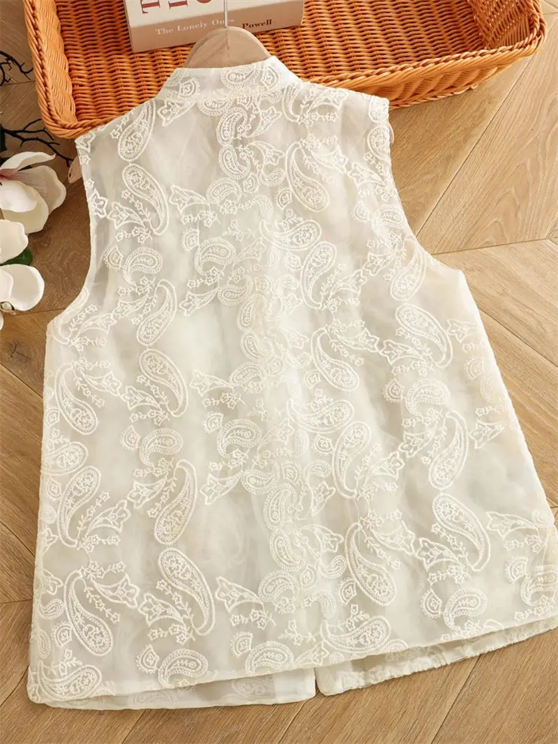 2025 White New Chinese Style Vest - Artisan Embroidered Cultural Fusion Jacket, Women's High-End Fashion Top G540