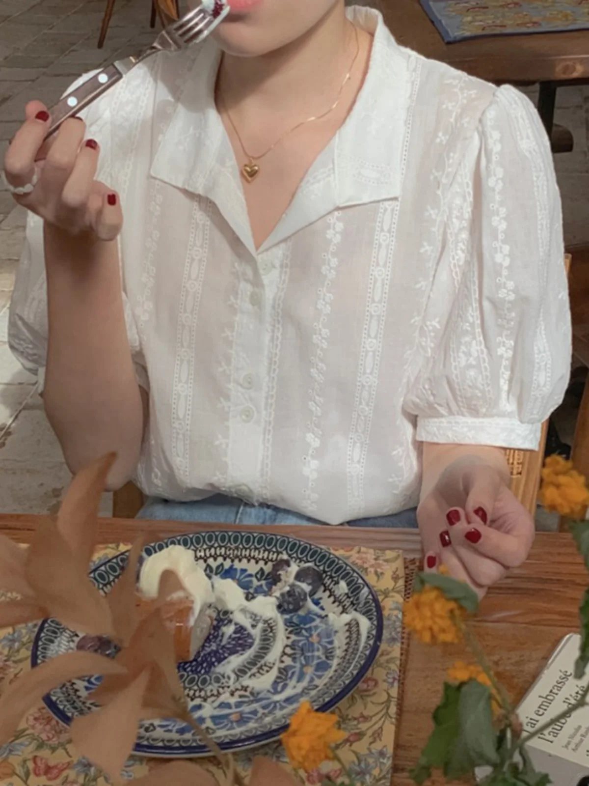 Chic Embroidered Floral Bubble Sleeve Lace Shirt Women's Summer Fashion Design Short Sleeve Top Korean Style Loose Fit Cardigan