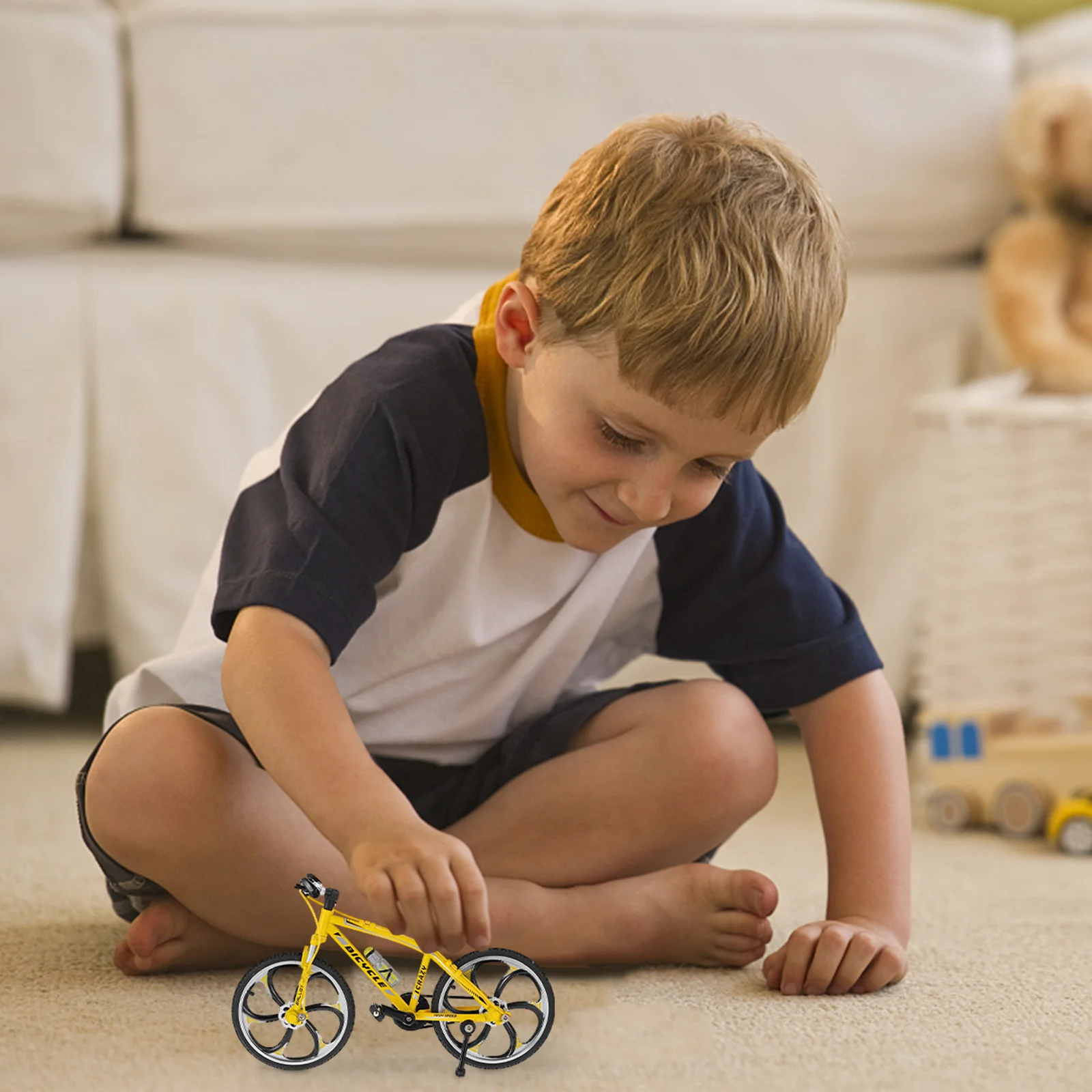 1 pièces doigt vélo alliage Mini doigt vélo soulagement du Stress divertissement bureau compétitif sport accessoire cadeau d'anniversaire pour les enfants