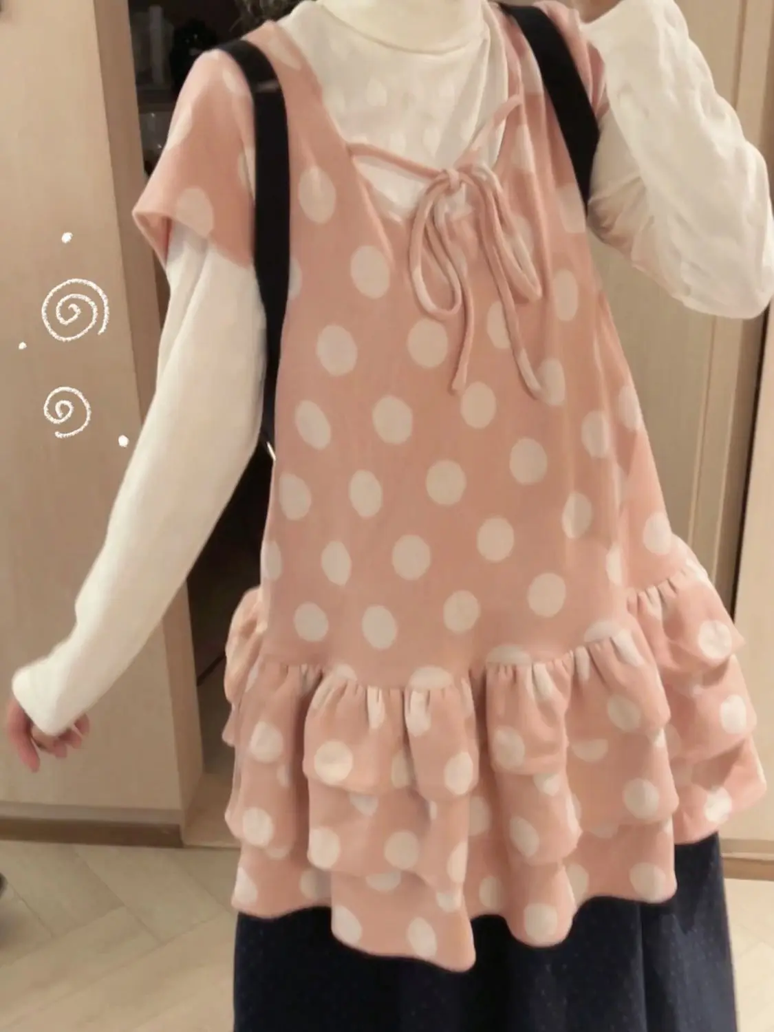 Japonia Y2K lata 2000 Uczennice Dziewczyny Słodka Różowa Sukienka w Kropki z Falbankami i Uroczy Dwuczęściowy Zestaw: Bluzka z Długim Rękawem i Sweter