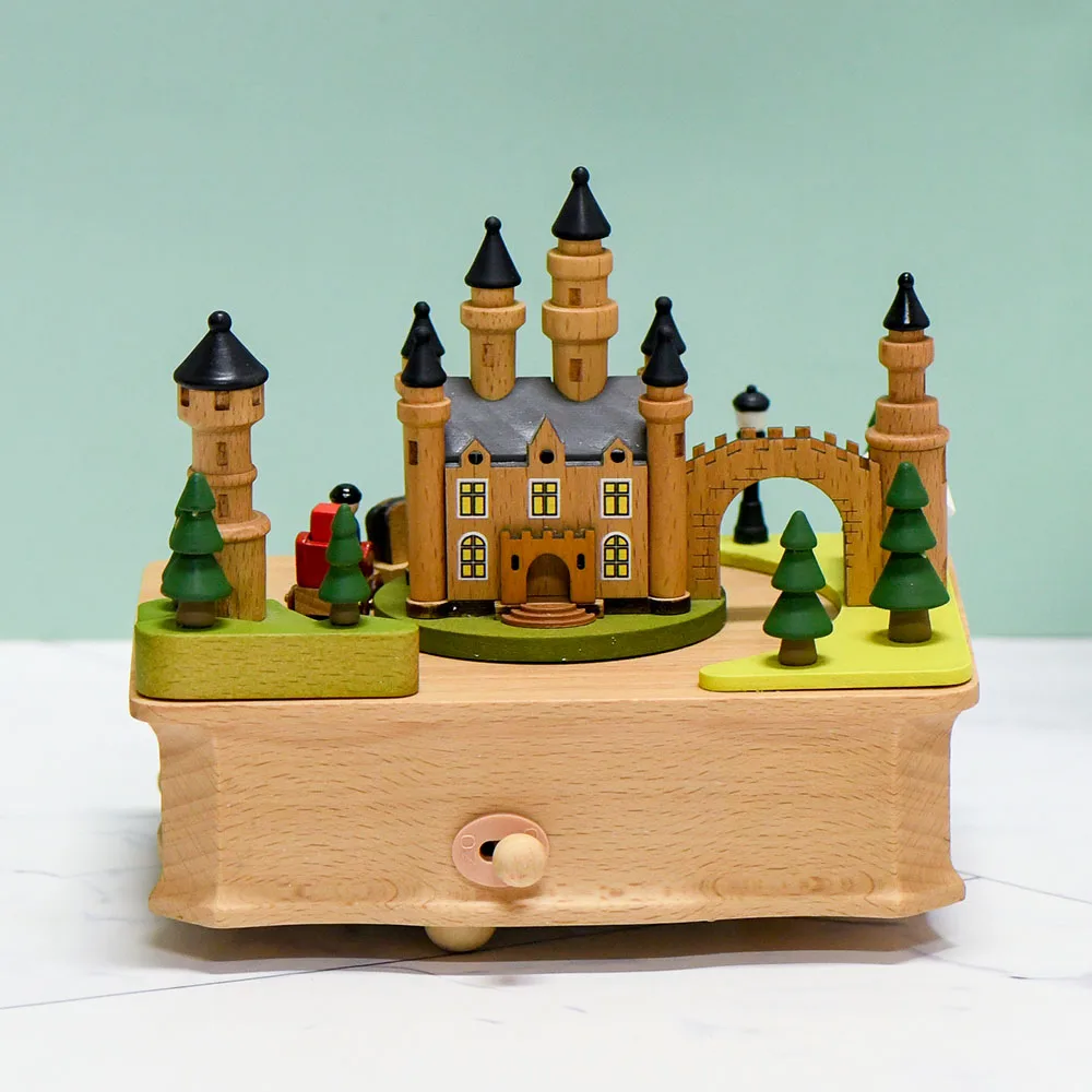 

Personal Logo Carved Wooden Toy Music Box Huge Castle Movable Carriage Clockwork Beech Music Box For Meaningful Gifts