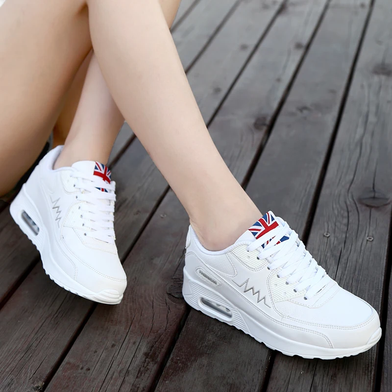 新しい楊麗平スクエアダンスシューズ女性の革表面防水ソフト底通気性フィットネスダンスシューズ