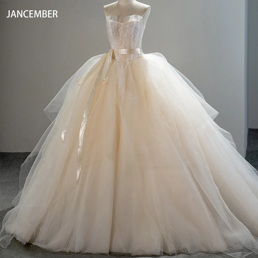 

Customized Ball Gown Strapless 15 Year Old Quinceanera Dresses Sleeveless Princess Brithday Party Gown vestido de 15 quinceañera