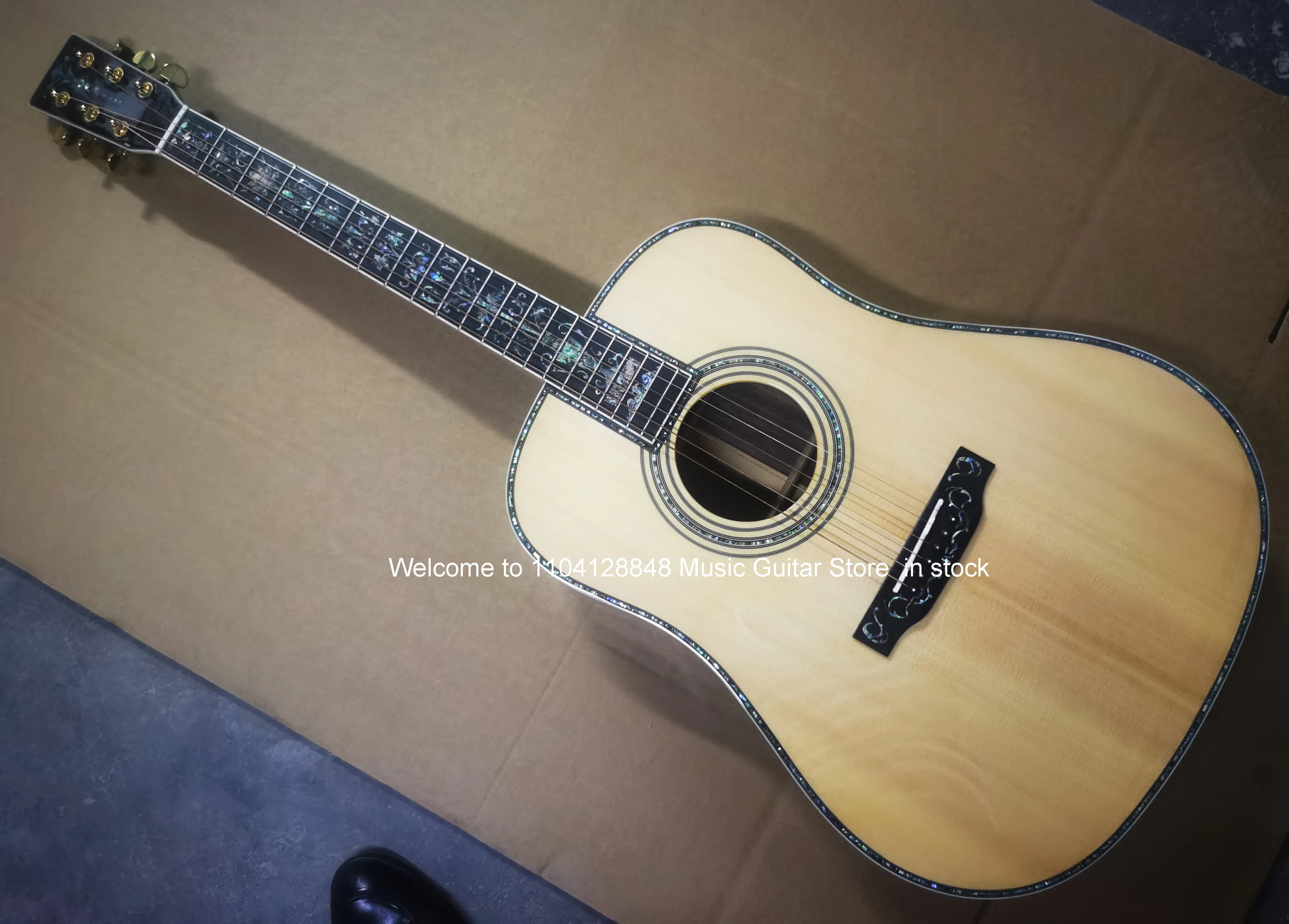 Custom AAAA All Solid Cedar Wood Acoustic Guitar Dread nought 41 Professional Customized with Tuner Made in Taiwan and Hardcase