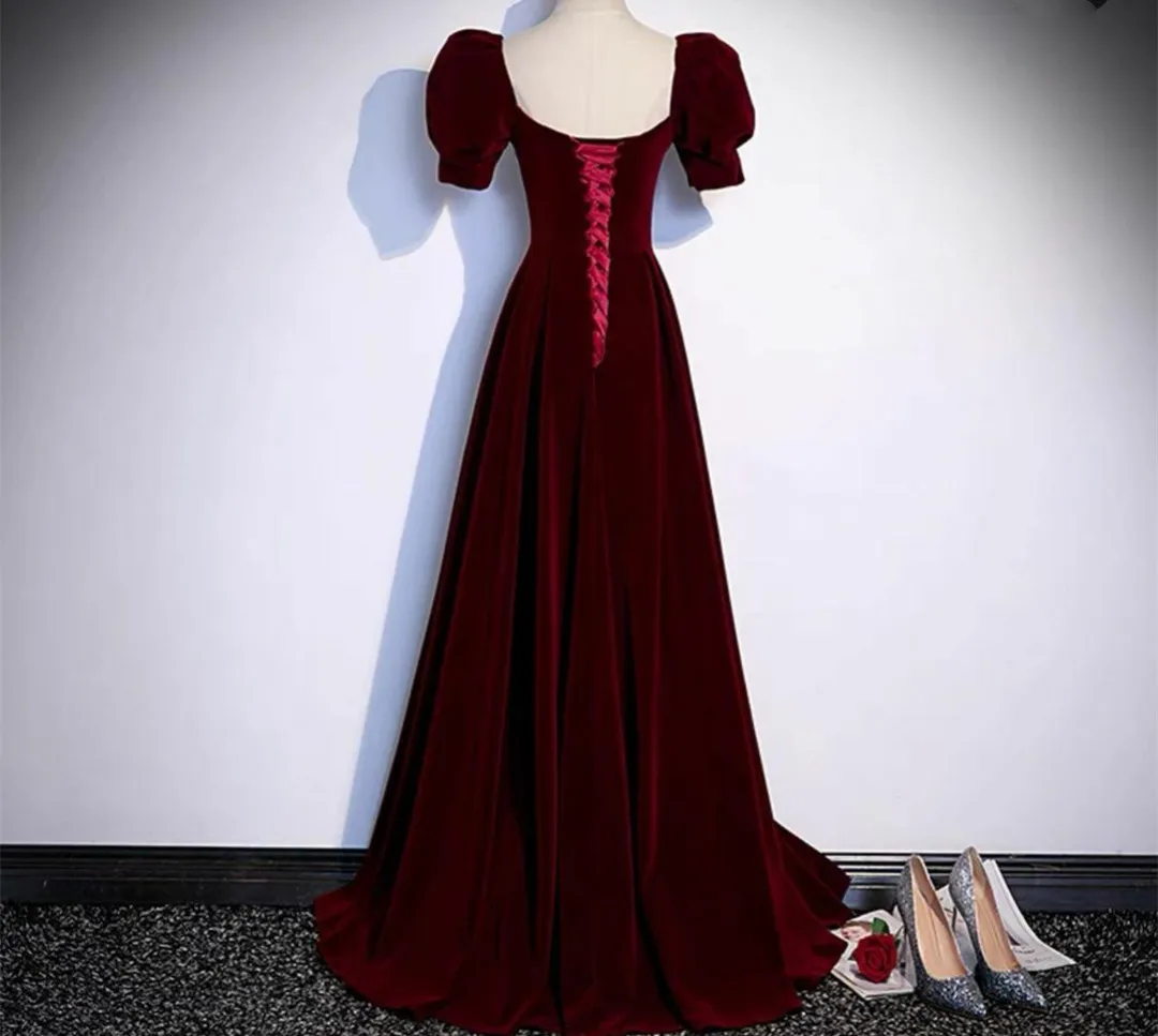 Customized Long Sweetheart Burgundy Evening Dresses With Pockets A-Line Velvet Watteau Train Wedding Guest Dress for Women