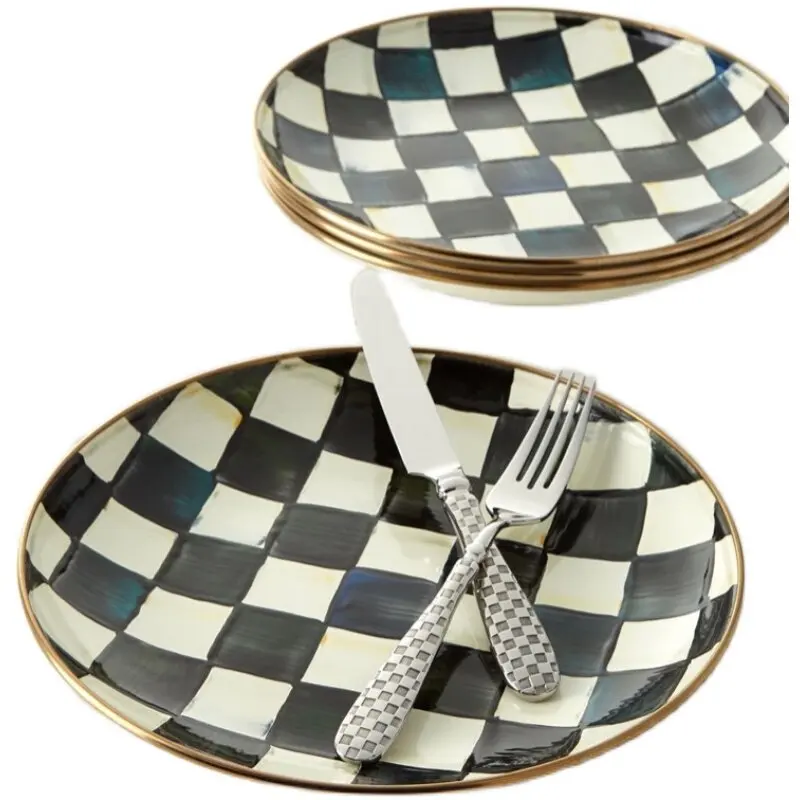 Hand painted European court black and white plaid enamel plate