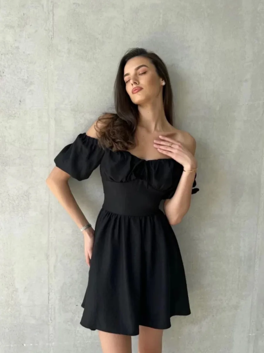 Blubelle One Shoulder Short Sleeved Dress Women's Summer New Lace Up Waist Cinching Short Skirt Fashion Bubble Sleeve Dress