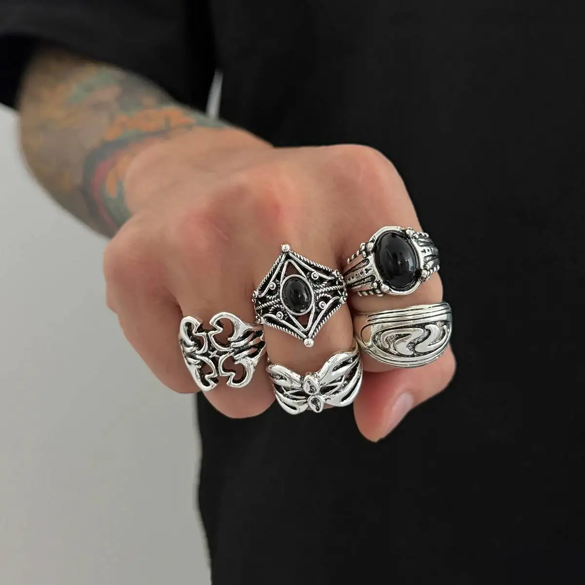 

5Pcs Punk Hollow Out Geometry Chunky Open Ring Set for Men Gothic Irregular Adjustable Finger Rings Halloween Jewelry New