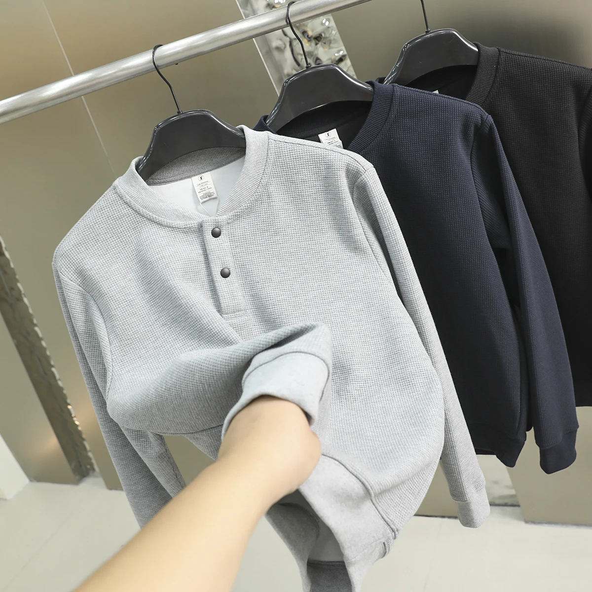 

American Casual Knitted Loose Henry Collar Men's Faion Sweatirt Vintage Che Pattern Warm Cotton Fabric Long Sve