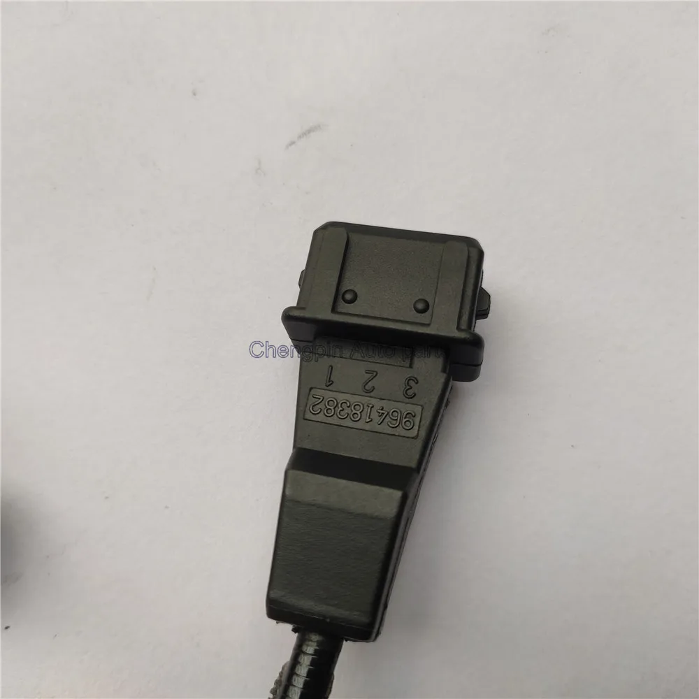 Crankshaft Position Sensor OEM# 96418382 CRANK POSITION SENSOR  For EPICA LACETTI 1.8 2.0 Captiva 2.4 DAEWOO  EXCELLE 1.8L - Image 4