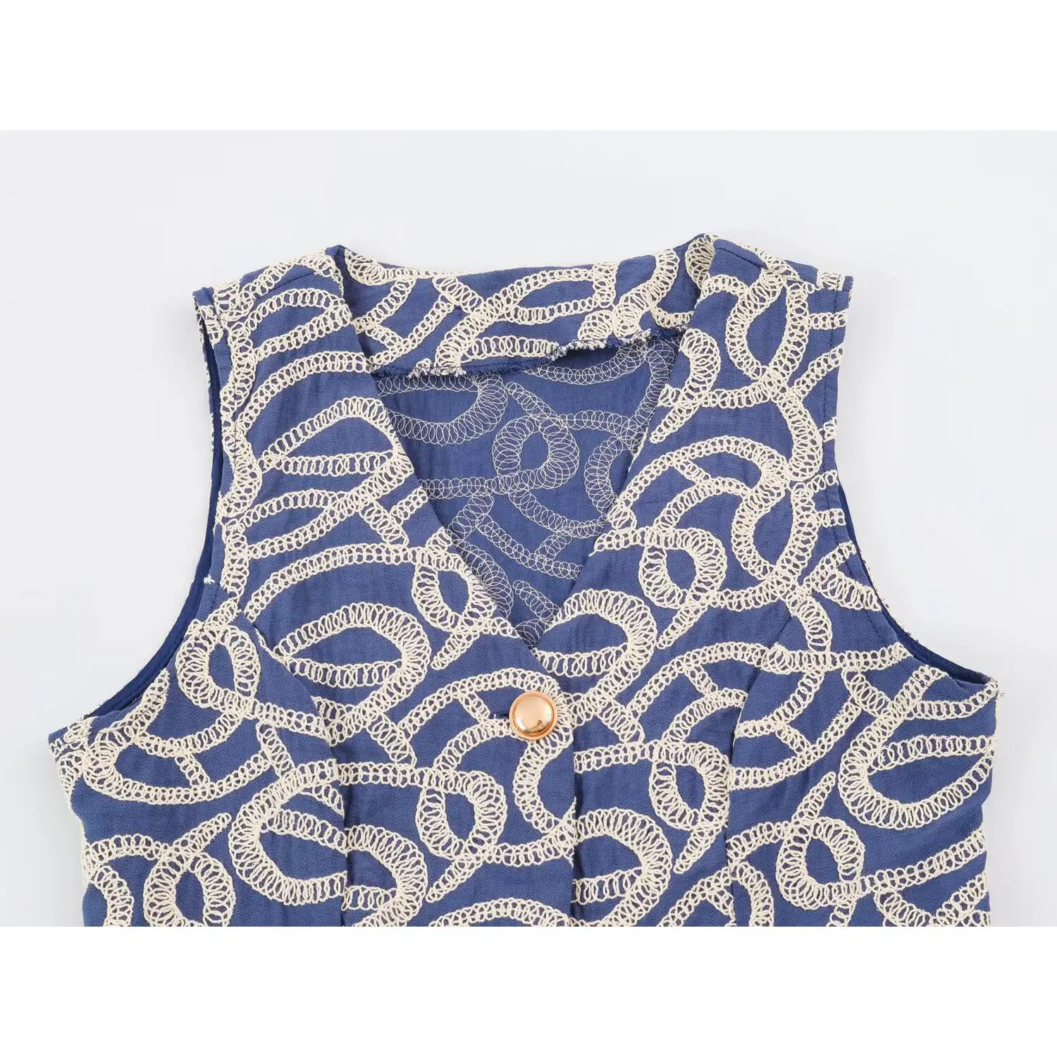 KASLEAD New Women's Fashion High-End Embroidered Slim Fit Vest Heavy Embroidery V-neck Cardigan Polyester Fiber Geometric Pat...