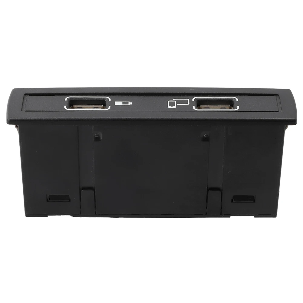 

1PCS USB Socket Dashboard USB Socket Black Dashboard USB Sockets ForMercedes CLS A CLASS GLA CLA GLE A1728202100