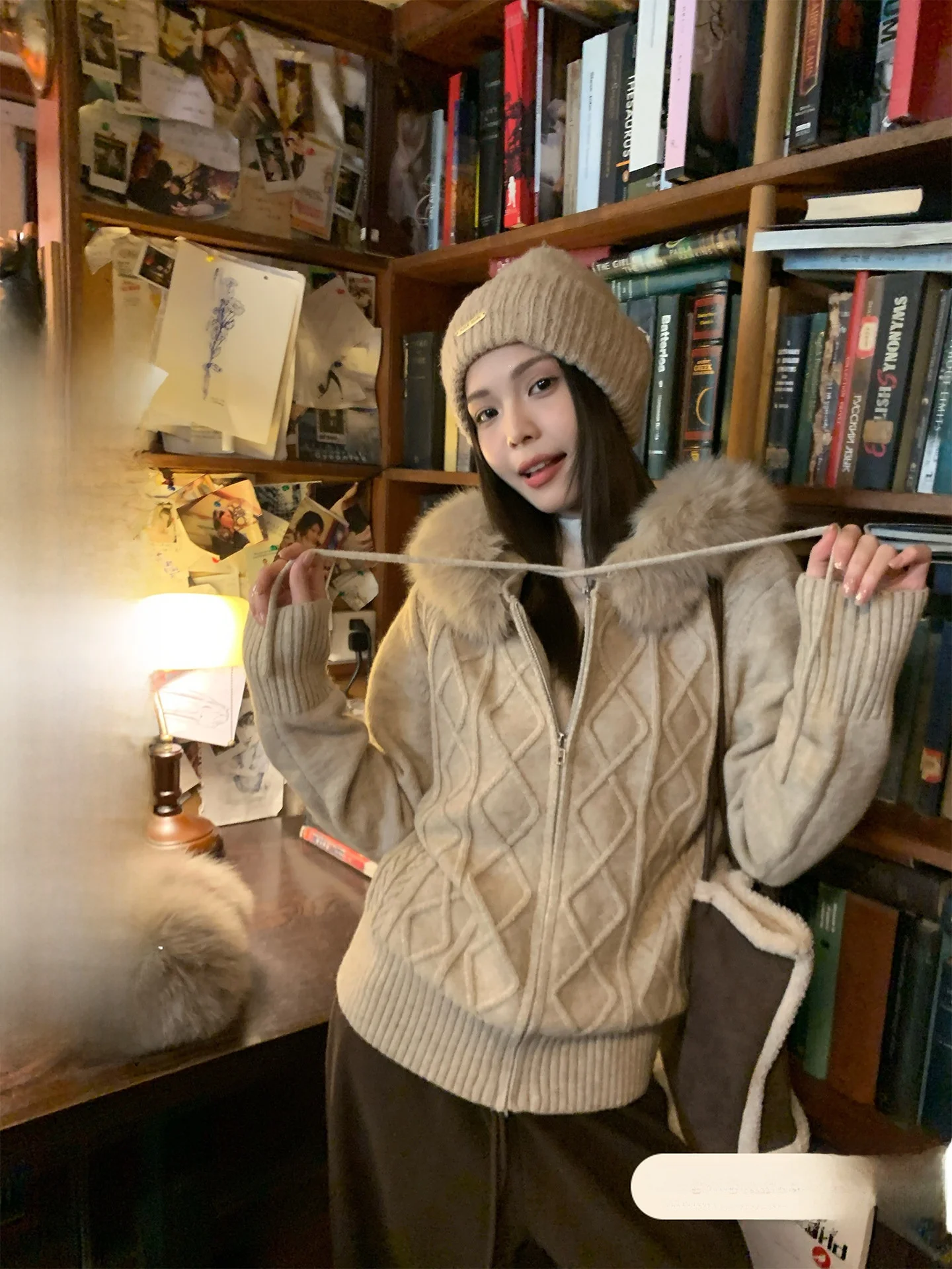 

Модный свободный женский вязаный кардиган-свитер с длинными рукавами, застежкой-молнией и воротником из искусственного меха, зимняя верхняя одежда