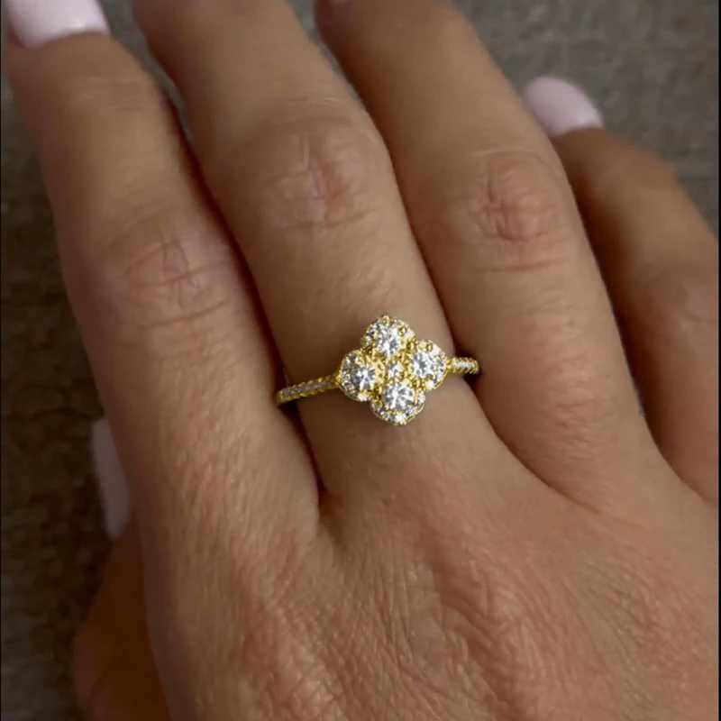 OXTAO Klassischer Ring im Blumenstil, Jubiläumsgeschenke für Frauen, 14K Gold Filled, 3mm Moissanit, Vierblättriger Ehering, Schmuck – Detail 8