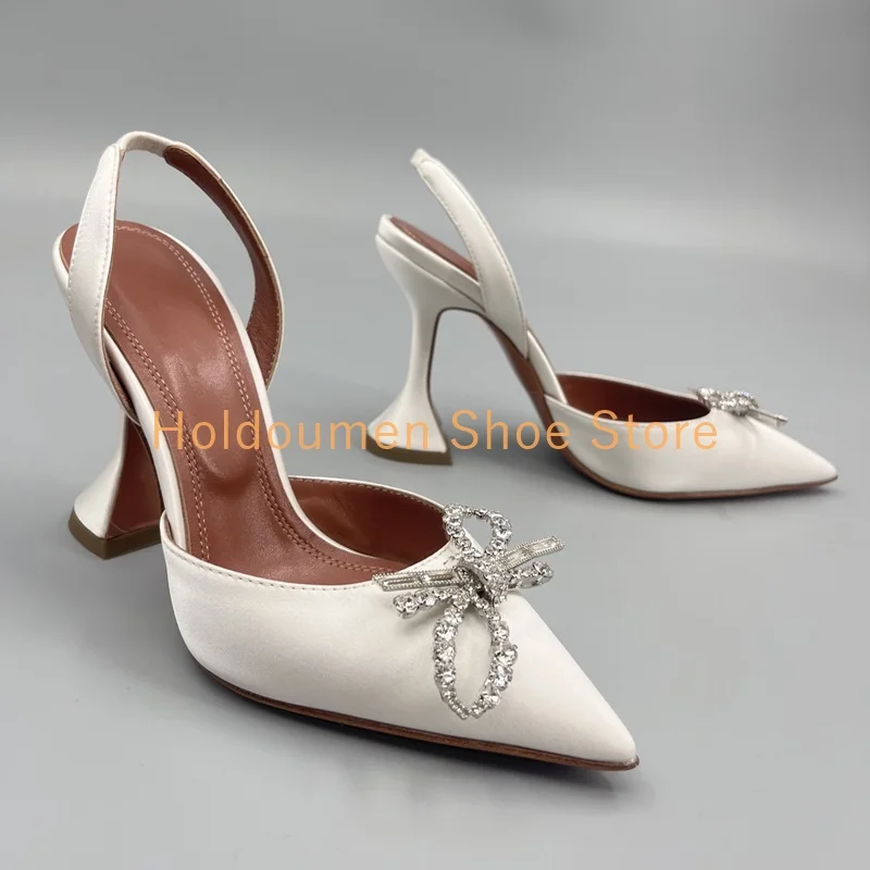 

Multicolor Silk Satin Pointed Toe Cup Heel Sandals Rhinestone Bow Knot Decor Patent Leather Slingback Fairy Luxury Party Sandals