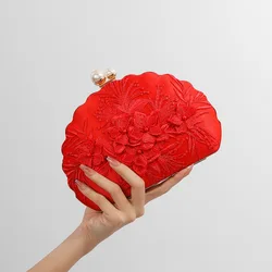 Shell Shape Evening Bags New Fashion White Embroidered Lace Clutches Vacation Crossbody Chain Bag Wedding Party Handbag Purse