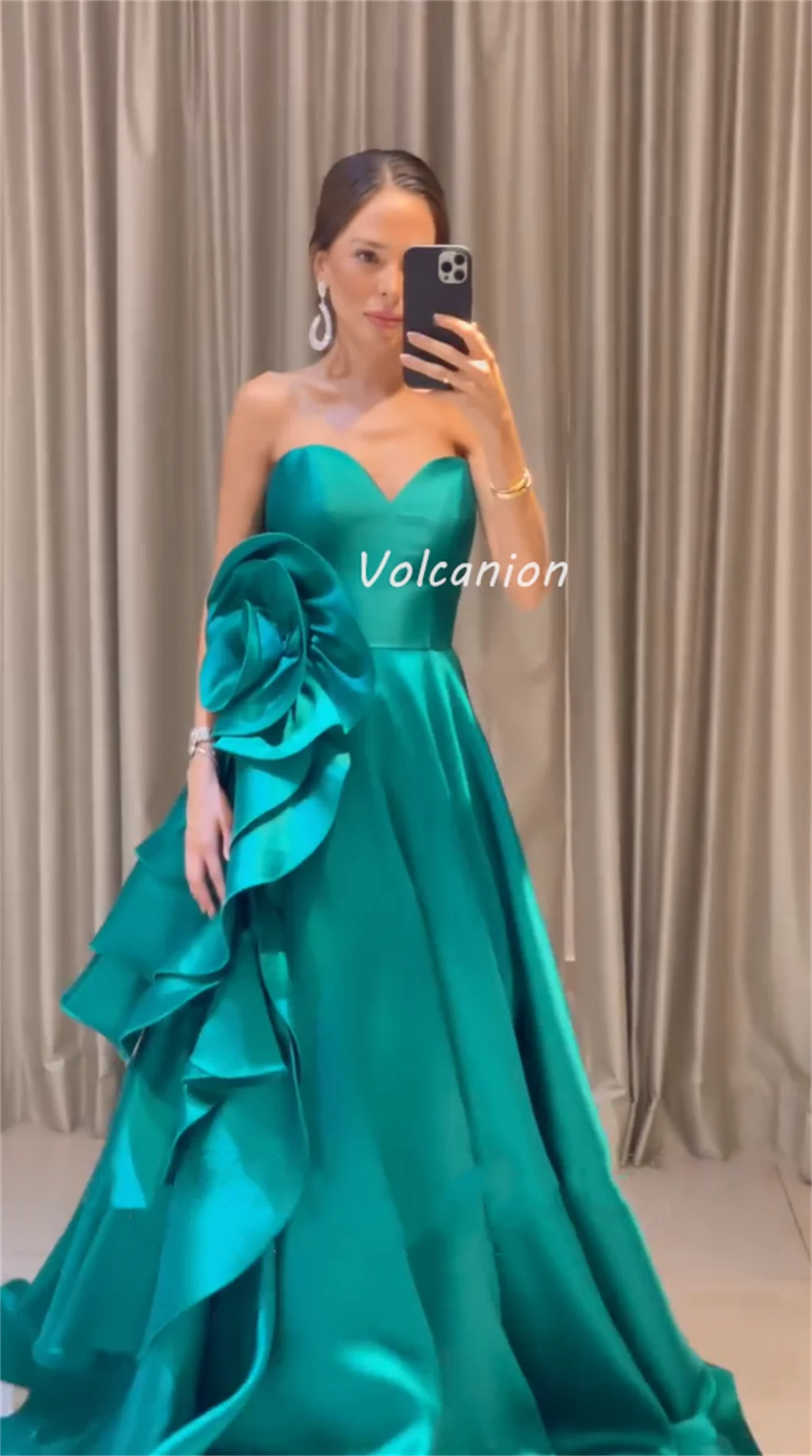 カスタマイズされたマッチング絶妙なシャルムーズドレープ手作りフラワーボールガウン恋人ロングドレスオーダーメイドオケージョンドレスフォーマル