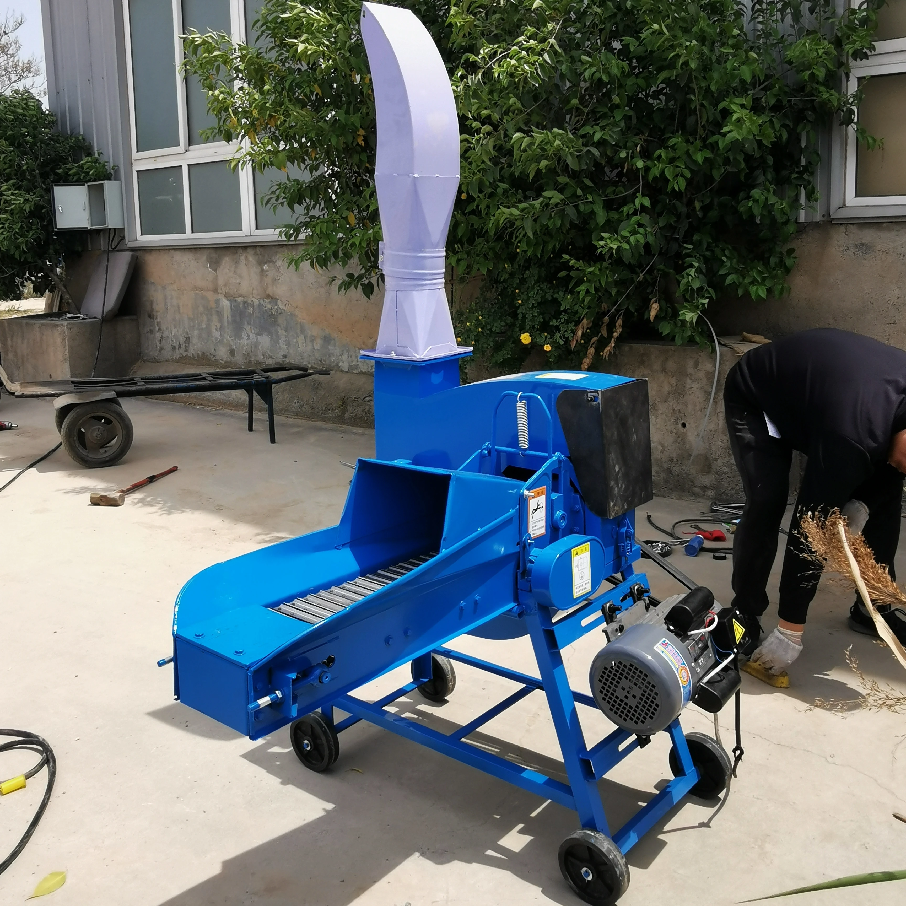 

Машины для обработки кормов бренда Weiwei, дробилка для травы, мельница для резки травы, сертификация CE