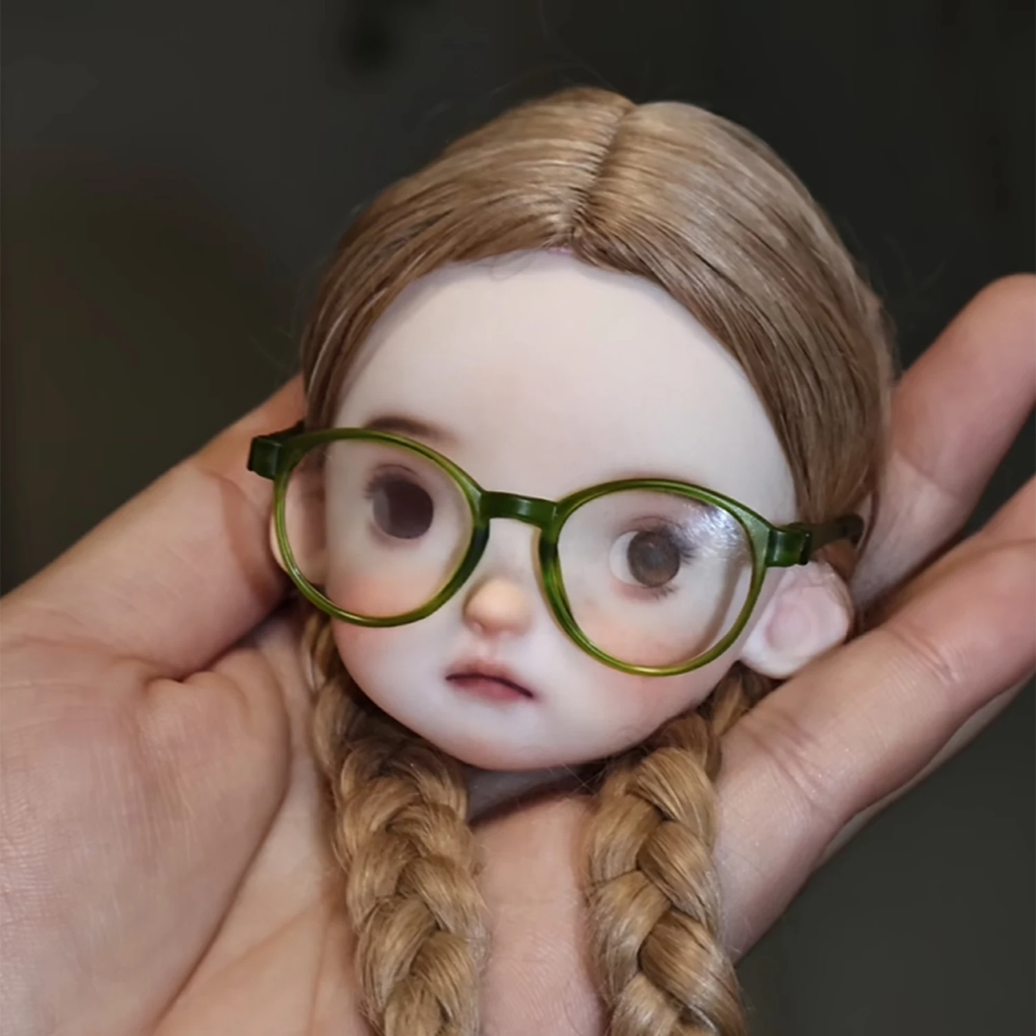 

BJD Doll 1/6 Damai Unclothed Body & Head Sculpt - Delicate Eye-bow Expression Head Resin Doll for Children's Gifts