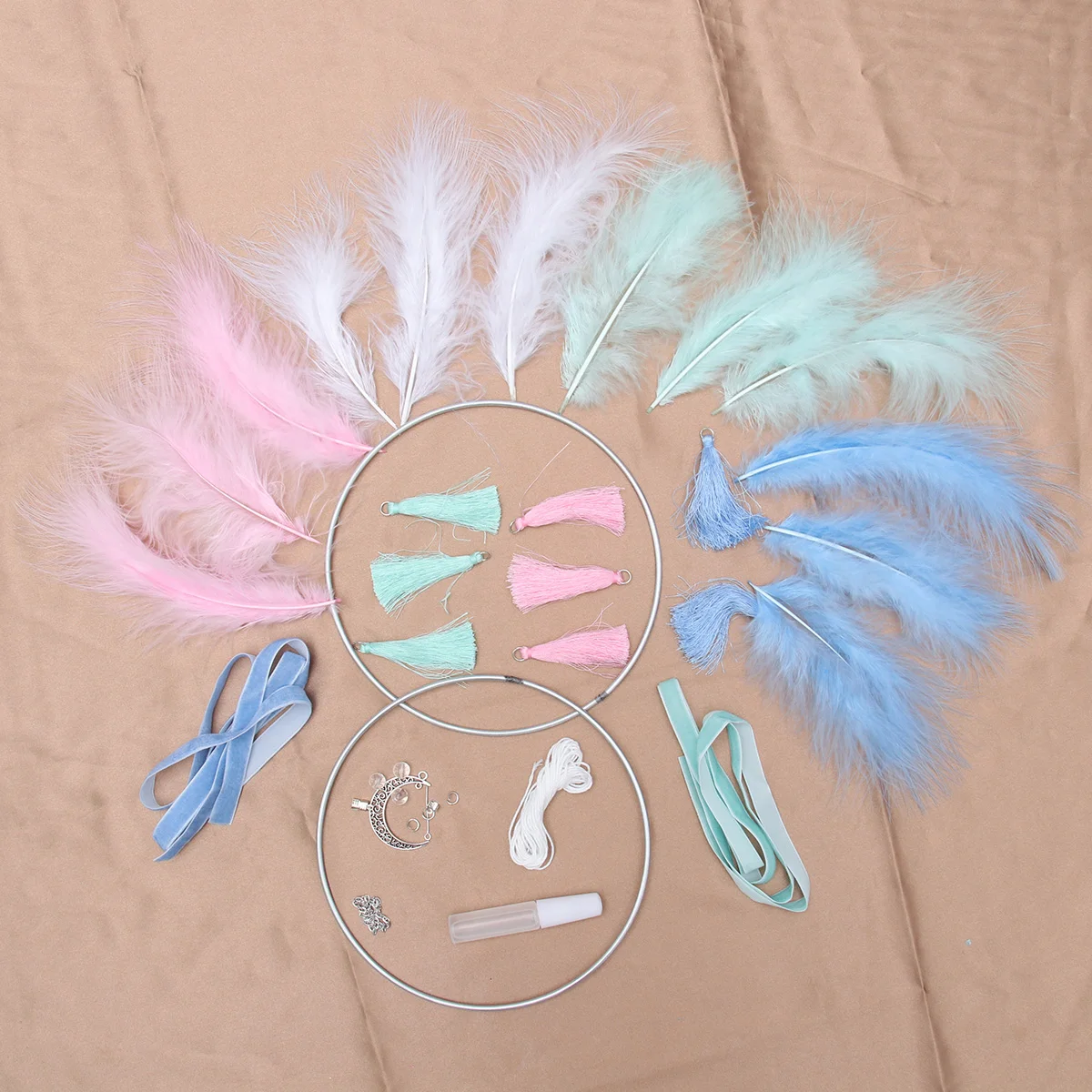 

4 Sets Catcher Kit Material DIY Dreamcatcher Handmade Wall Decor Craft Supplies Hanging Diy Dreamcatcher Kit Art Bedroom