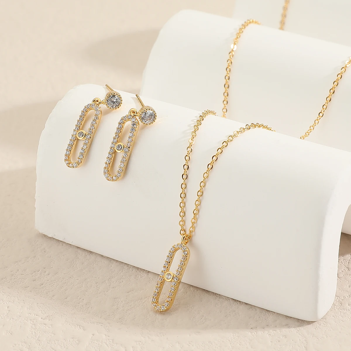 Conjunto de collar y pendientes de 2 piezas para mujer, diseño geométrico Simple, conjunto de joyería de circón, accesorio para fiesta, regalo de
