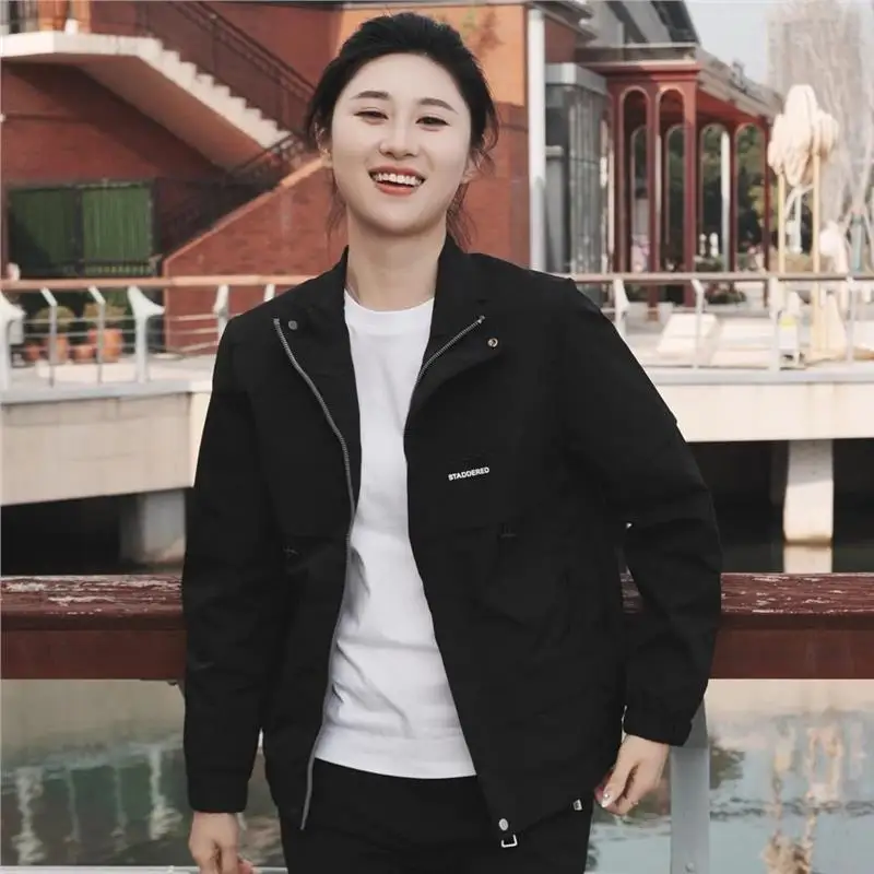 

Versatile Men's Stand Collar Jaet Outerwear Trendy All-Match coat Slim Fit Travel Winter Long Sve V-Ne