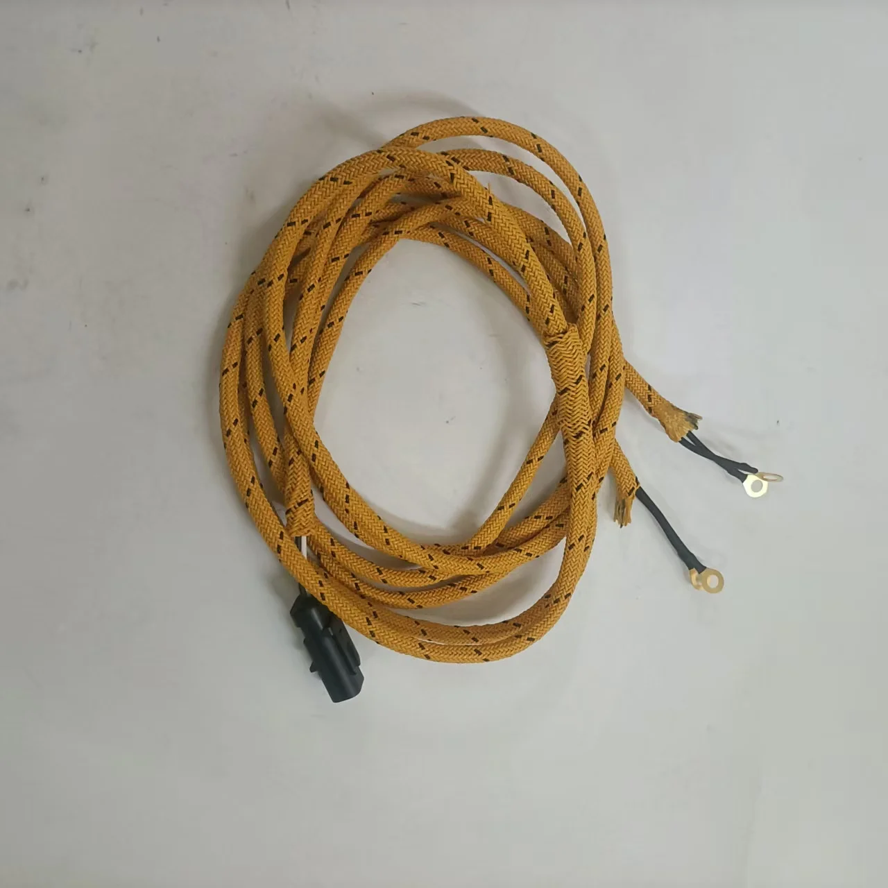 238-1585 Headlight Line Arm Lamp Wiring Harness is suitable for Caterpillar 320D/323D/325D/345D/374D/336D excavators.
