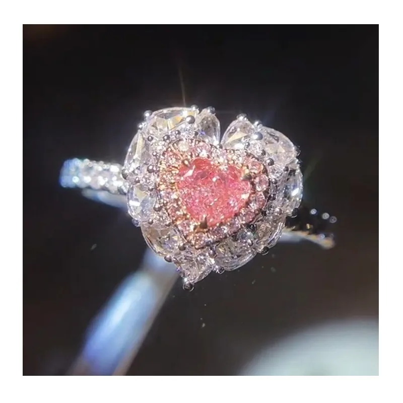 

Light Luxury Flash Pink Diamond Love Heart Ring, Women's Exquisite Princess on The Run, Elegant Temperament, Fashion and High-en