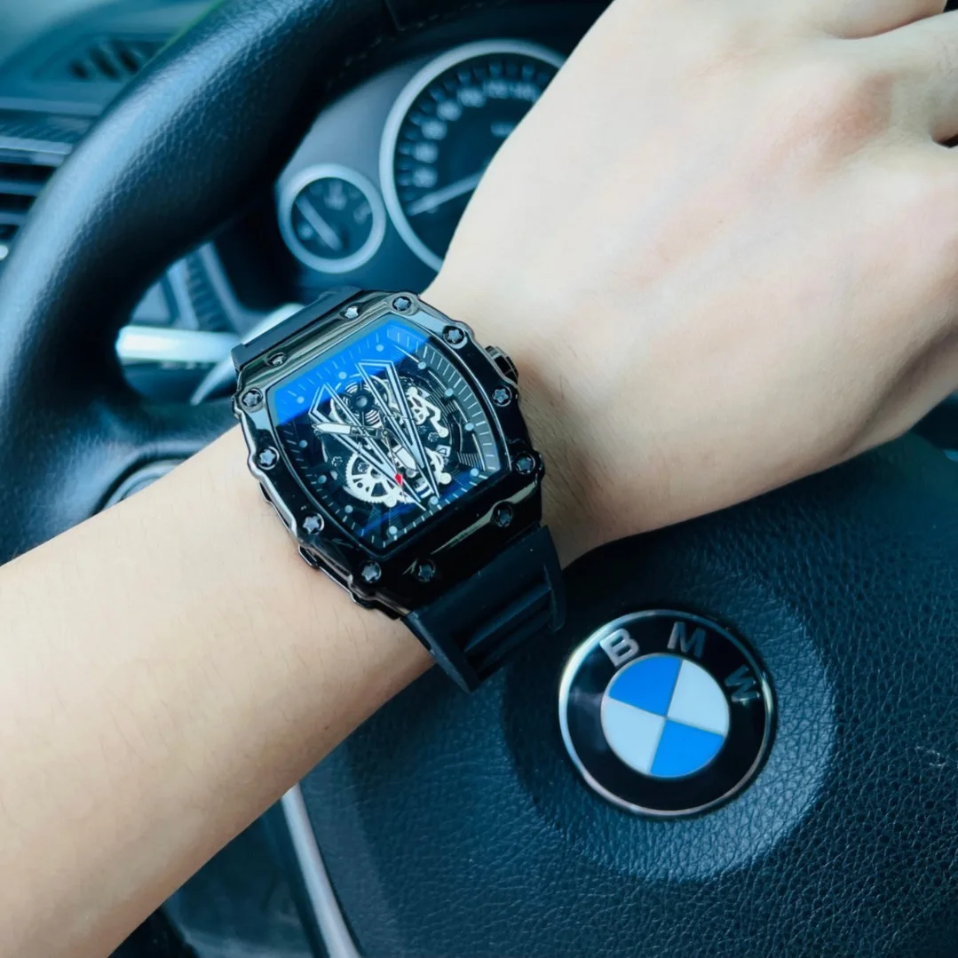 UTHAI Watch For Men Trendy Sports Fully Automatic Quartz Watches Original Hollow Waterproof Male Fashion Clock Watch Gift