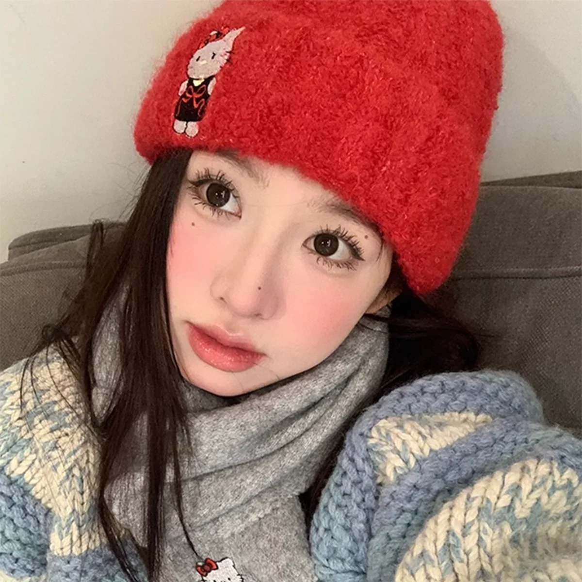 Nuevo gorro de punto de Hello Kitty Miniso, bonito gorro de punto grueso para otoño e invierno, accesorios dulces para niña, regalo de Navidad