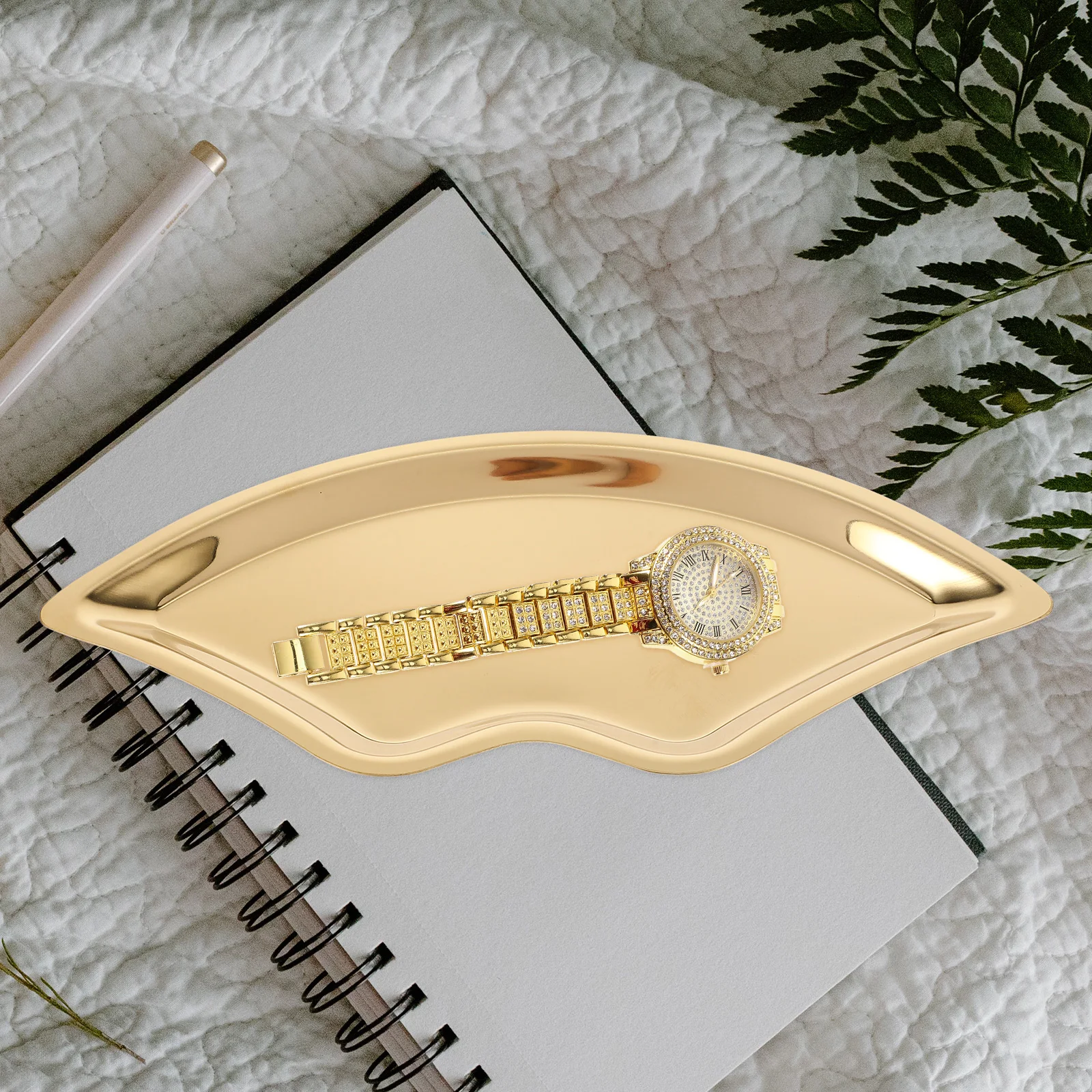 

Lip Shaped Jewelry Tray 430 Stainless Steel Desktop Plate Smooth Edges Practical Storage Solution Bracelets Rings Necklaces