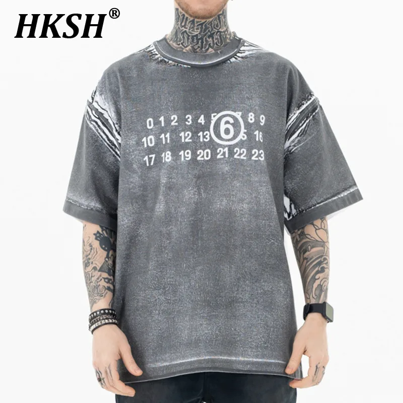 

HKSH Spring Summer New Men's Tide Streetwear Tees Fashion Vintage Numbers Printed Loose Chic T-shirt American High Street HK0414