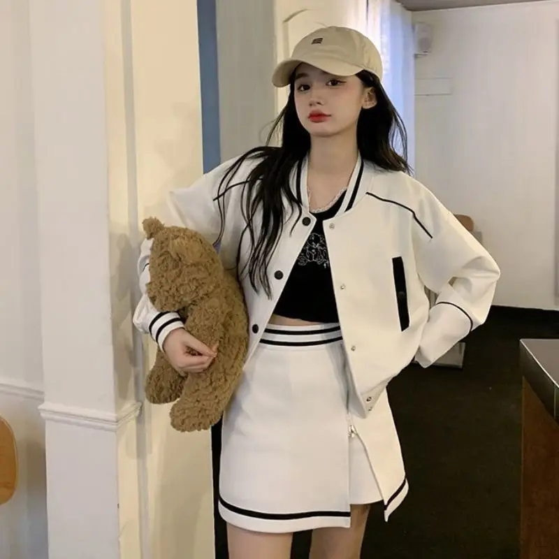 Ensemble de survêtement de baseball vintage pour femme, manteau court chic coréen, demi-jupe taille haute, tenues de printemps et d\'automne,