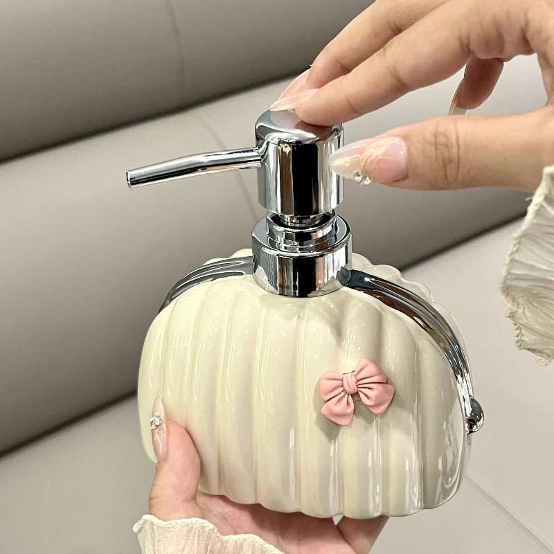 Nordic Ceramic Emulsion Bottle, Elegant Bag-Shaped Shampoo Dispenser, Exquisite Soap Bottle, Bathroom Accessories