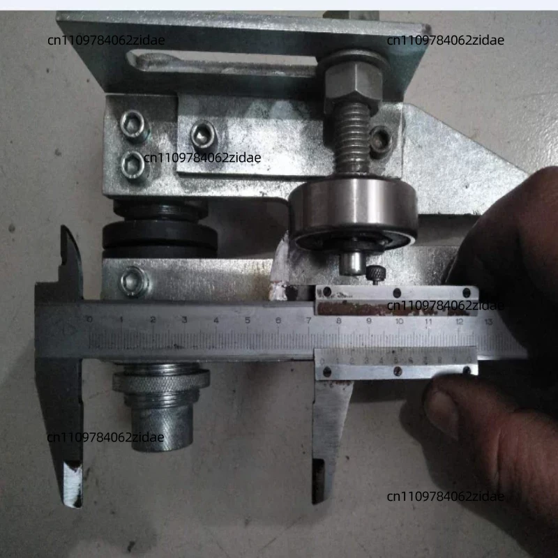 For Band Saw Parts MJ395 MJ396 MJ397 Saw Guide Roller Bearing Guide Woodworking Band Saw Replacement Accessories