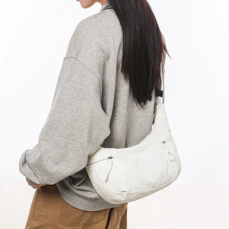 Versatile Women\'s Large Capacity Nylon Cloth Single Shoulder Crossbody Bag Trendy Simple Casual Sports Storage Dumpling Bags