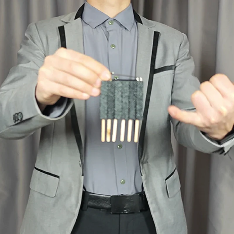 Profesjonalny Producent Zapałek Lit Match Pro Wielokomorowy Magiczny Uchwyt na Zapałki z Paskiem Zapłonowym do Sztucz Magii Ognia na Scenę Akcesoria dla Magików